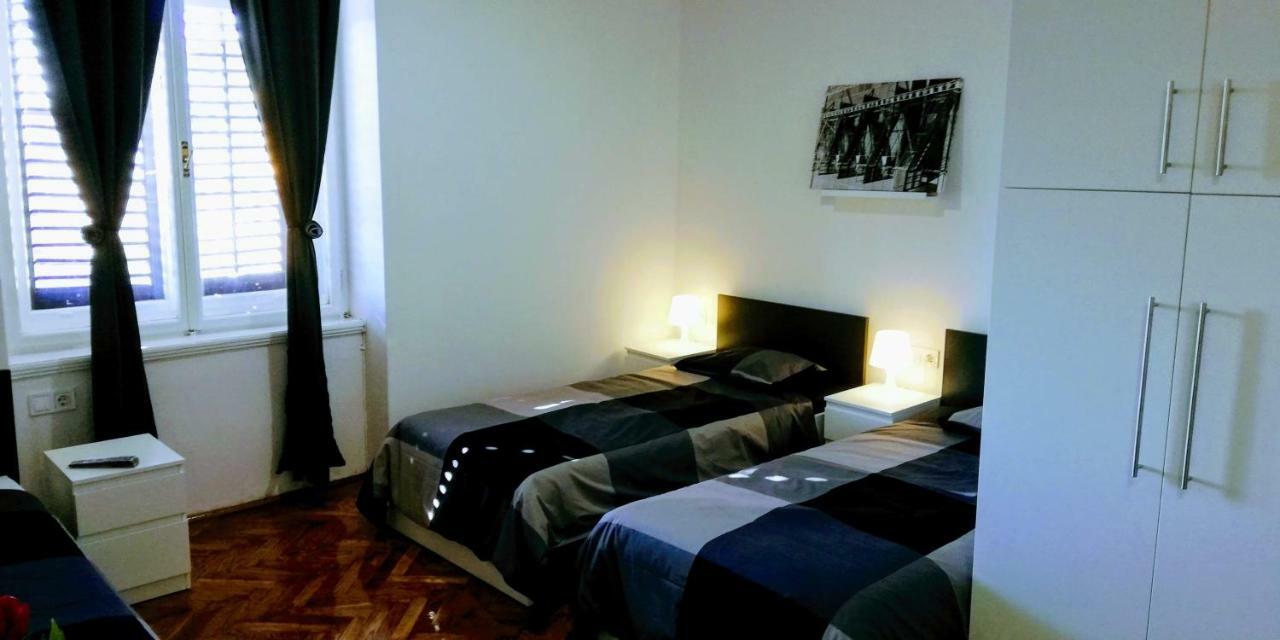 Zpula Center Apartments And Rooms מראה חיצוני תמונה