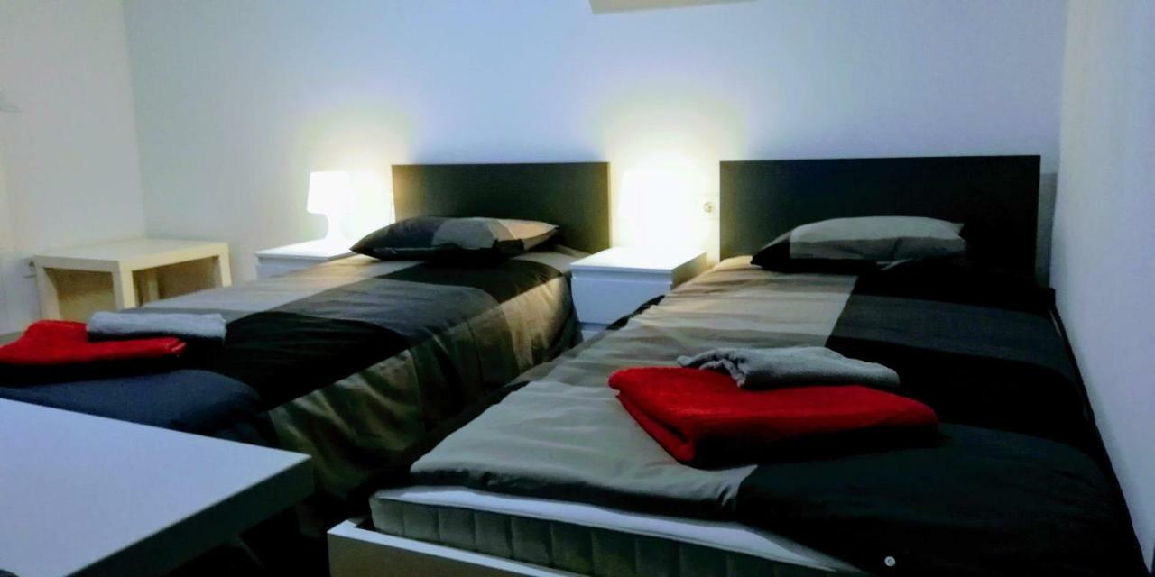 Zpula Center Apartments And Rooms מראה חיצוני תמונה
